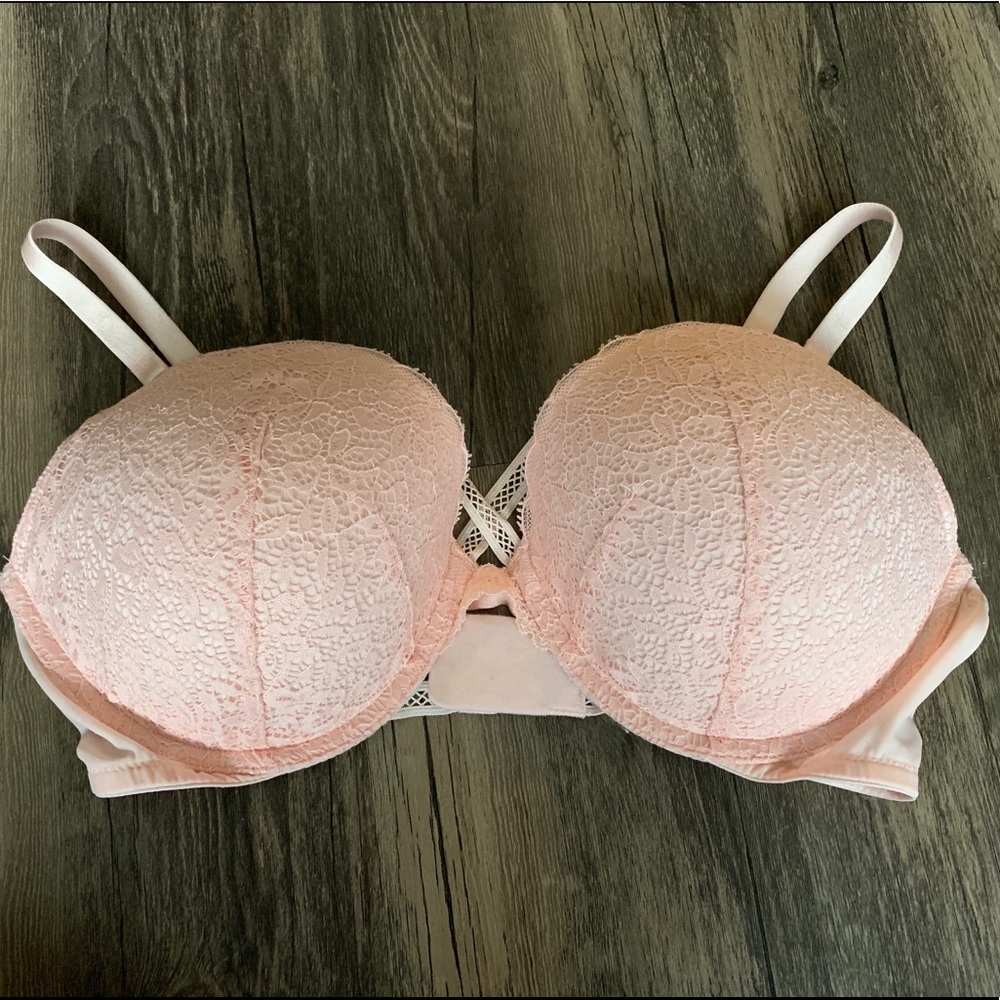 Victoria’s Secret Push-Up Bra